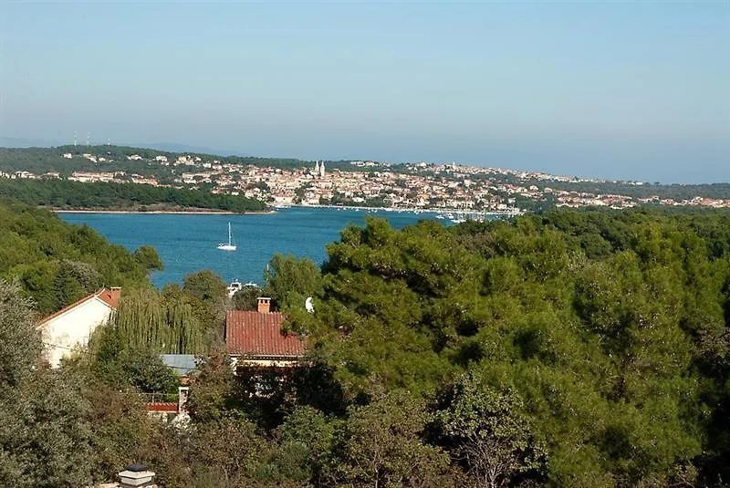 Apartements Premantura Dom 4*,
